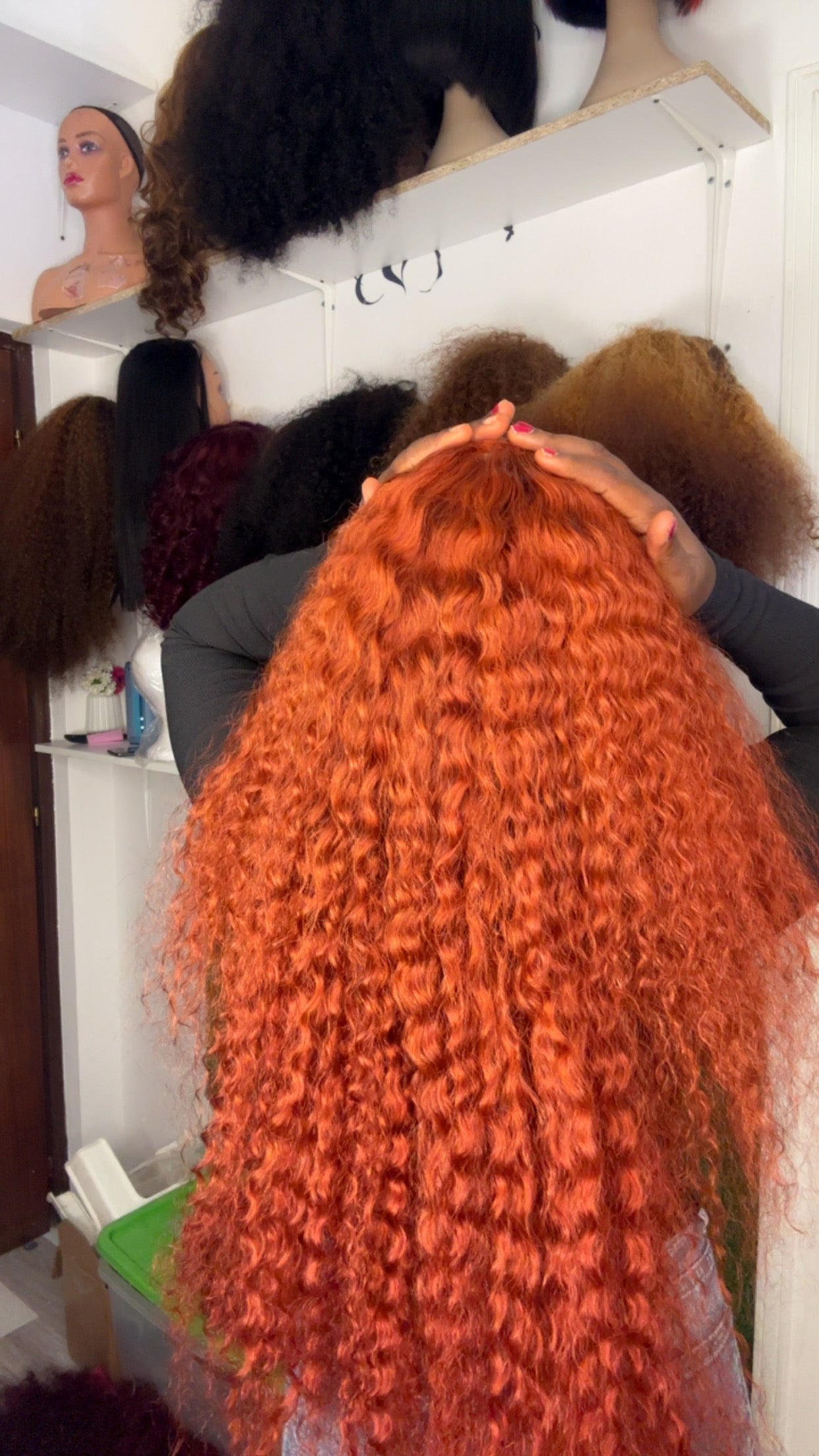 BIG LADIES WATER WAVE CURLY