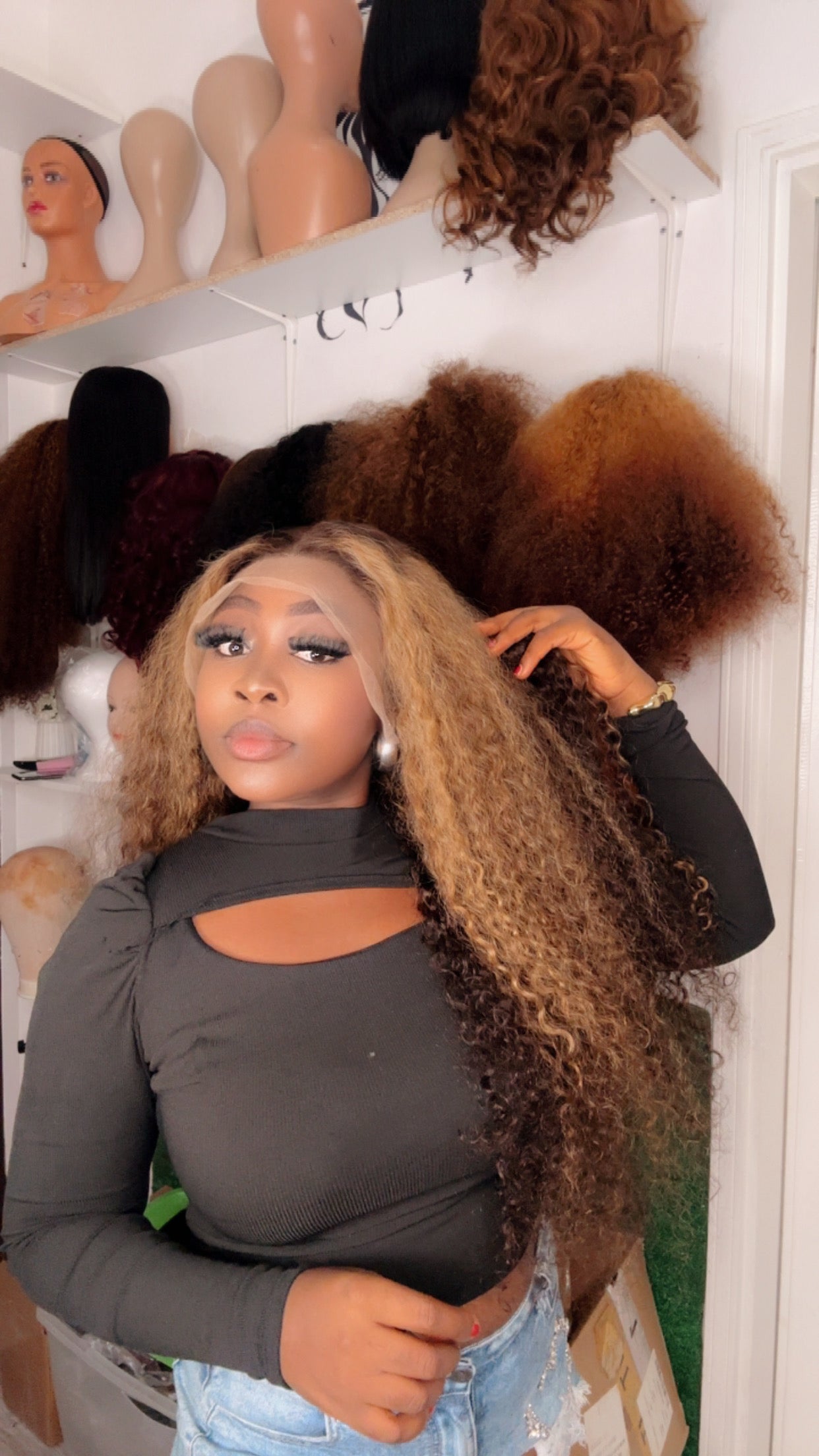 BIG LADIES WATER WAVE CURLY
