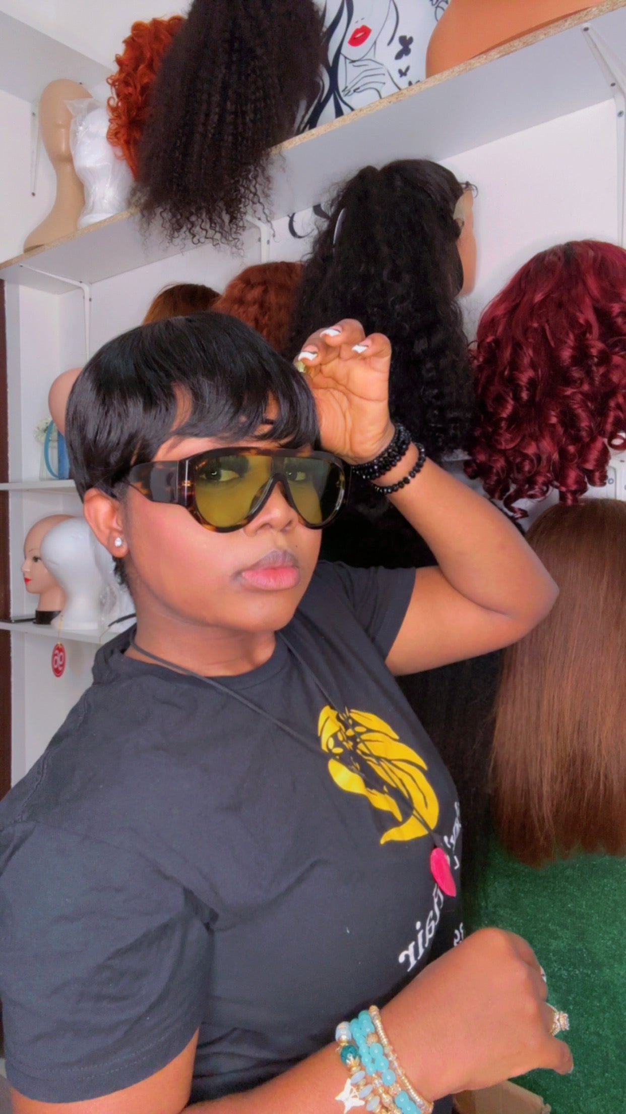 PIXIE CUT
